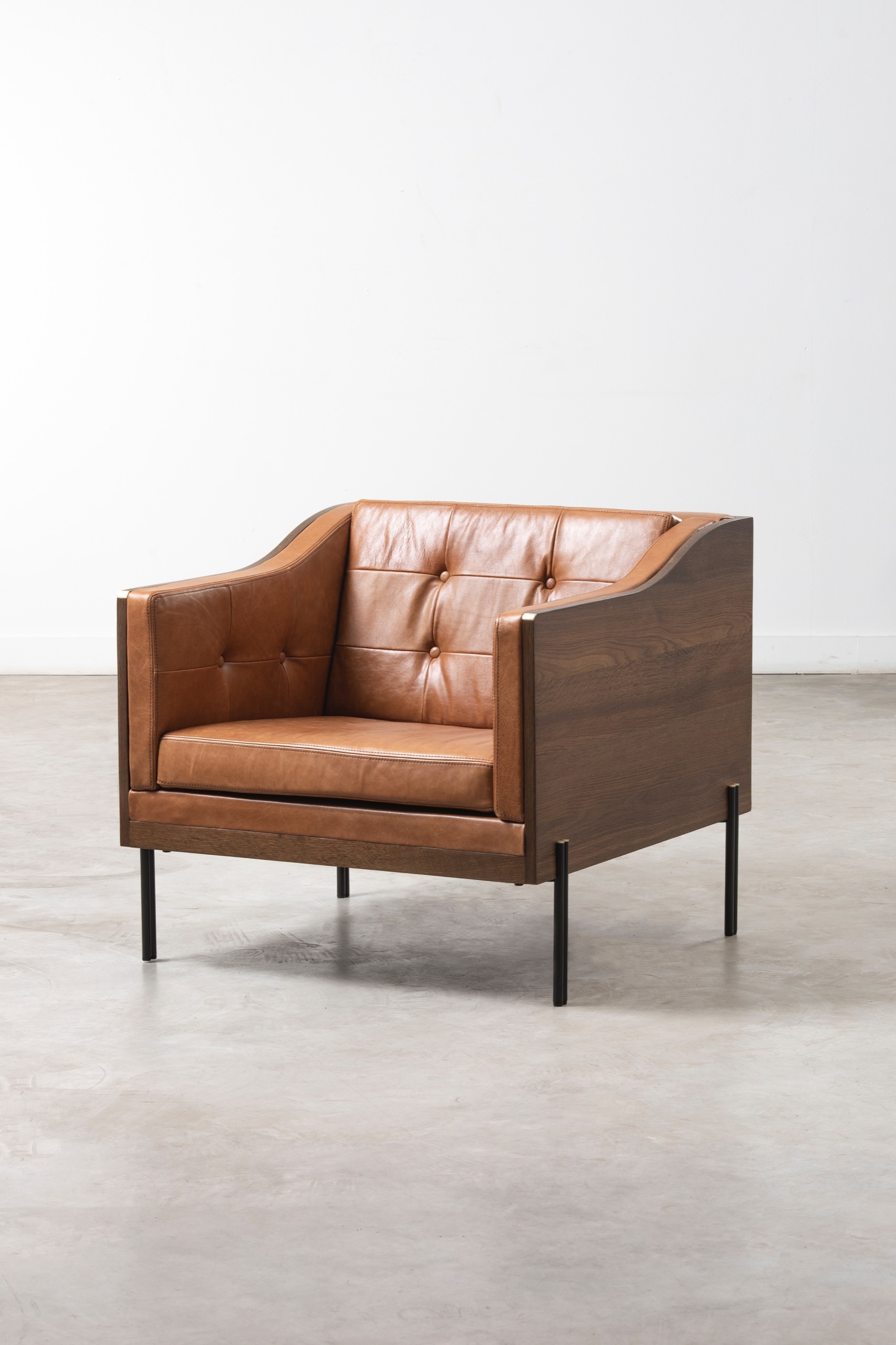 juno armchair